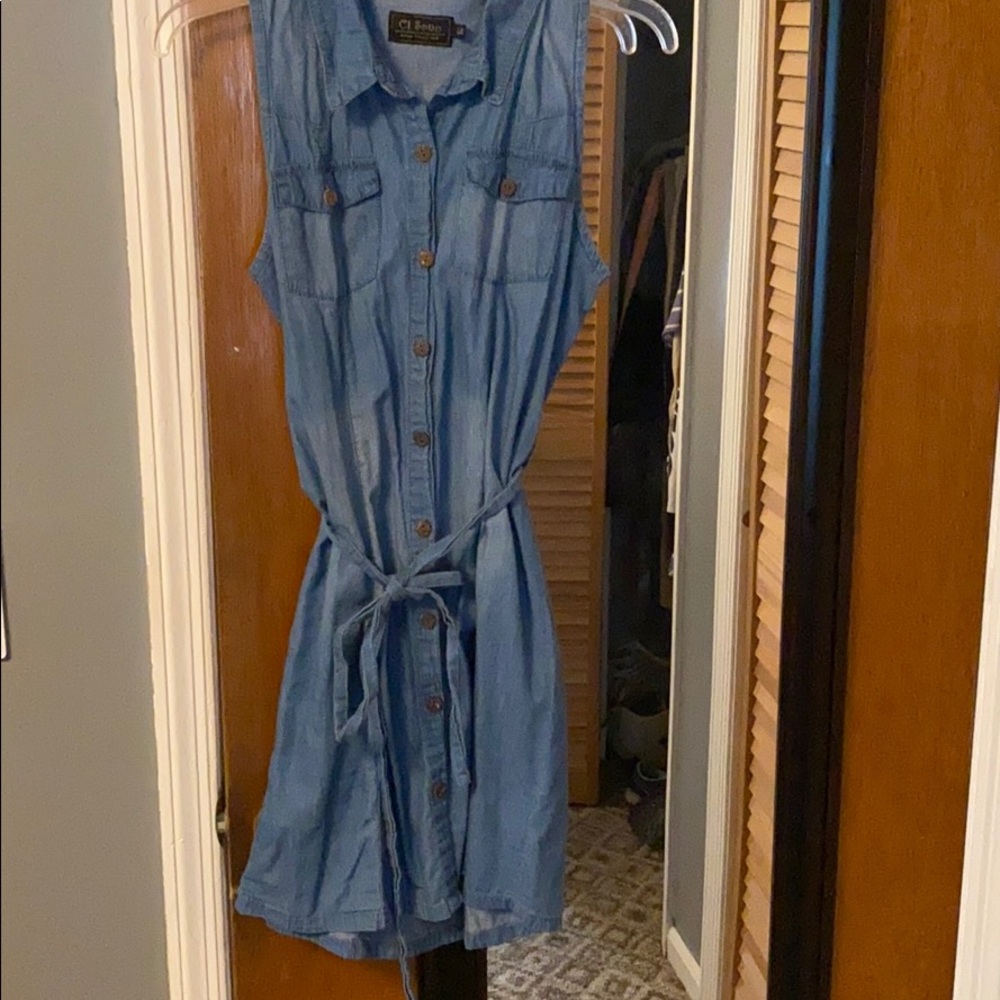 Large denim buttoned dress